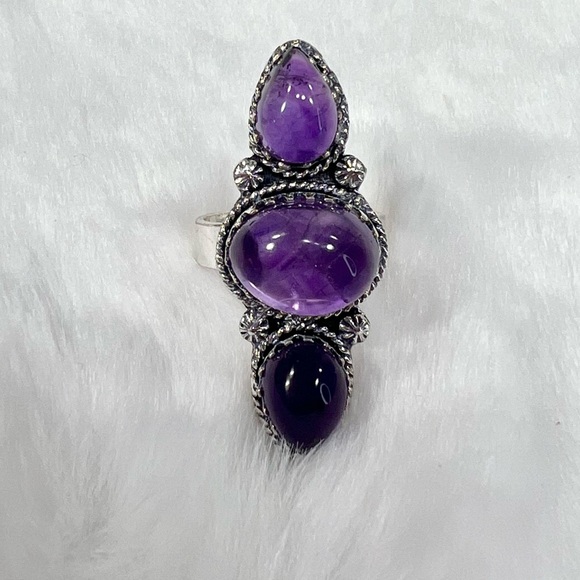 Amethyst 925 Triple Stone Gemstone Silver Ring - Picture 4 of 6